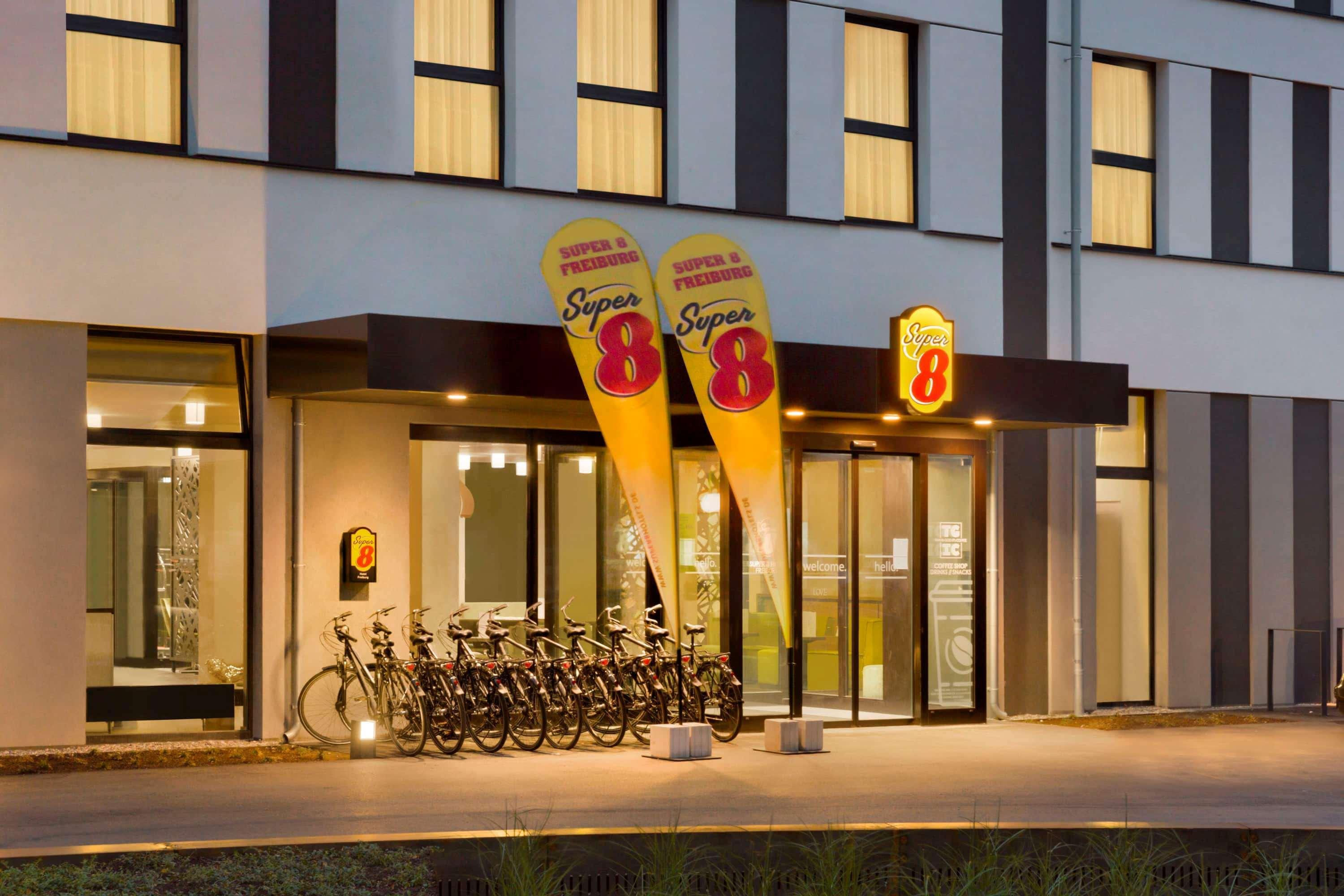 Hotel Super 8 Freiburg Exteriér fotografie