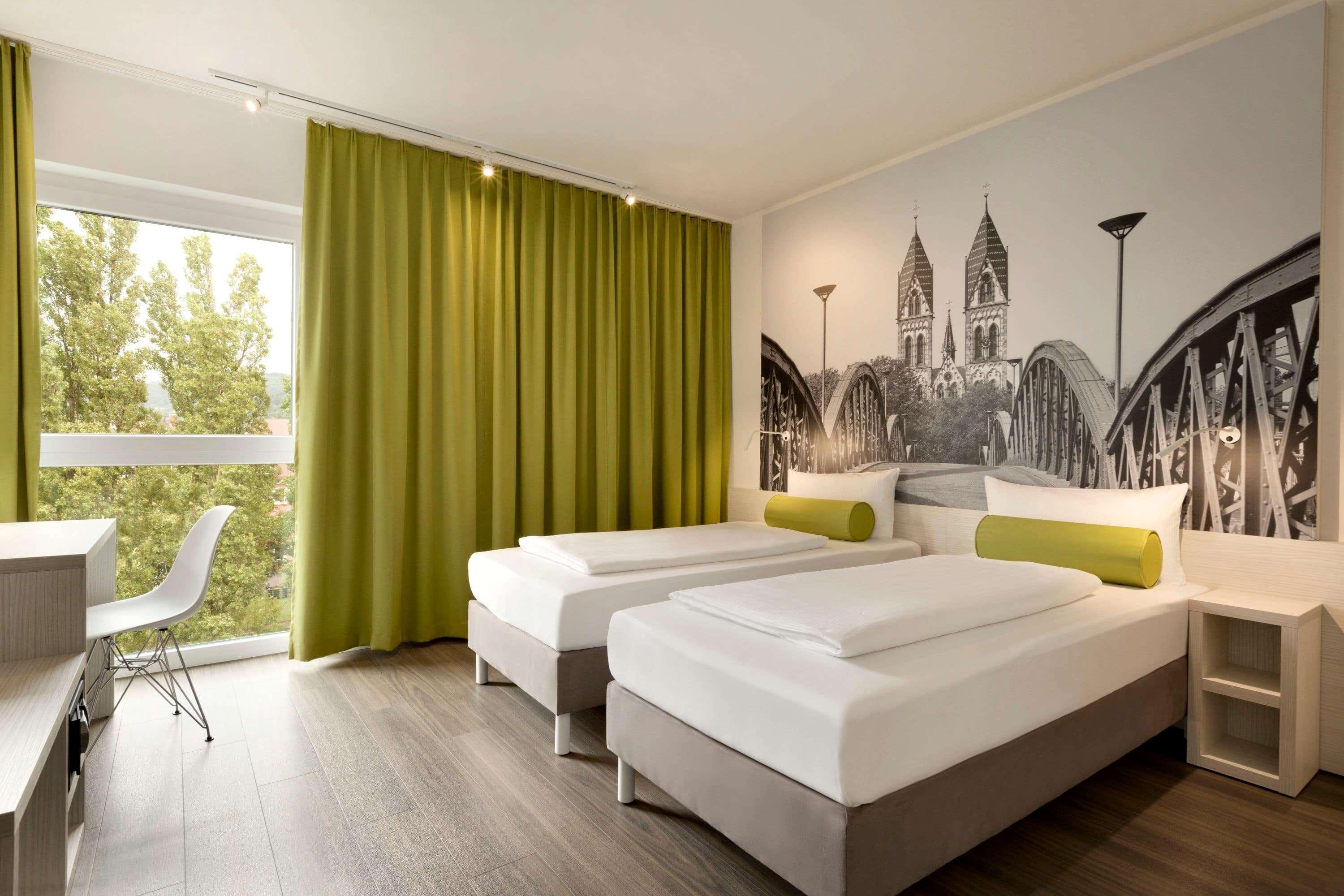Hotel Super 8 Freiburg Exteriér fotografie