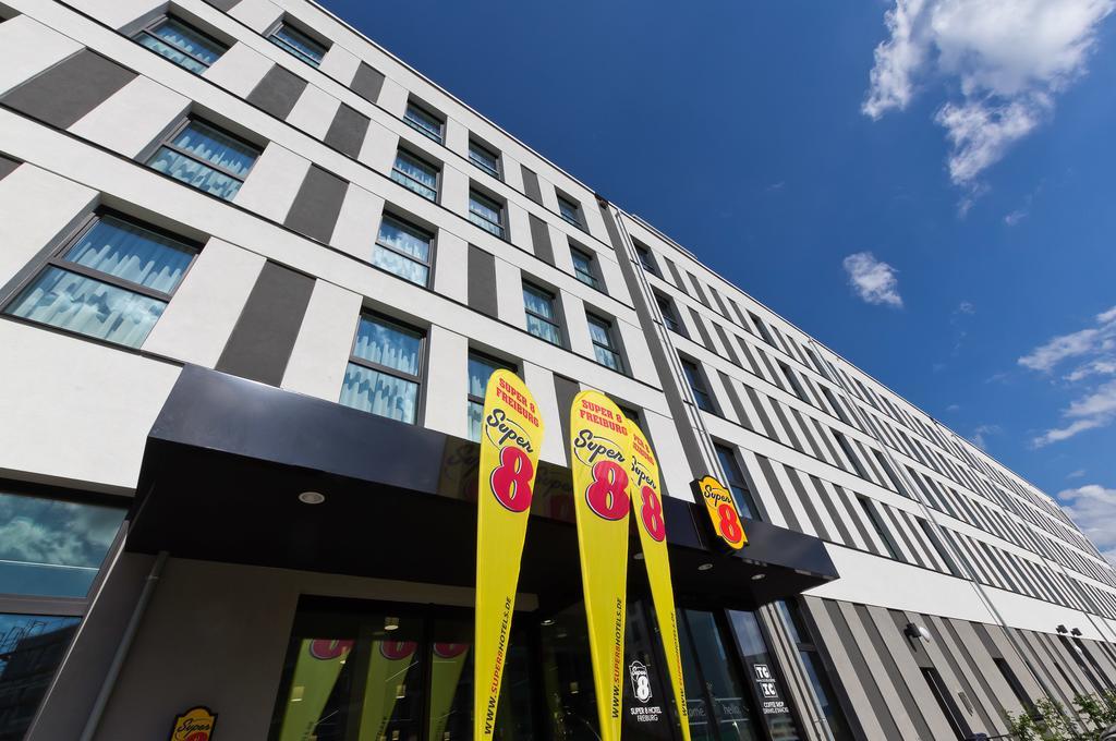 Hotel Super 8 Freiburg Exteriér fotografie
